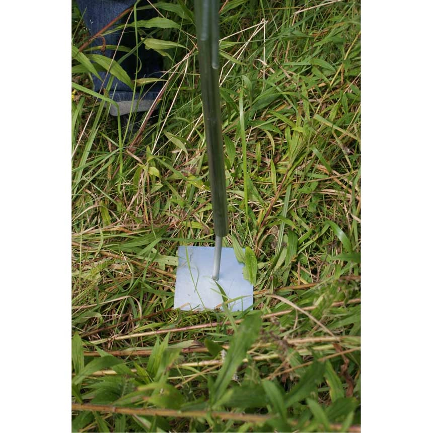 WitaTrap Trap Stand for Three Bark Beetle Slit Traps WitaTrap Trap Stand for Three Bark Beetle Slit Traps