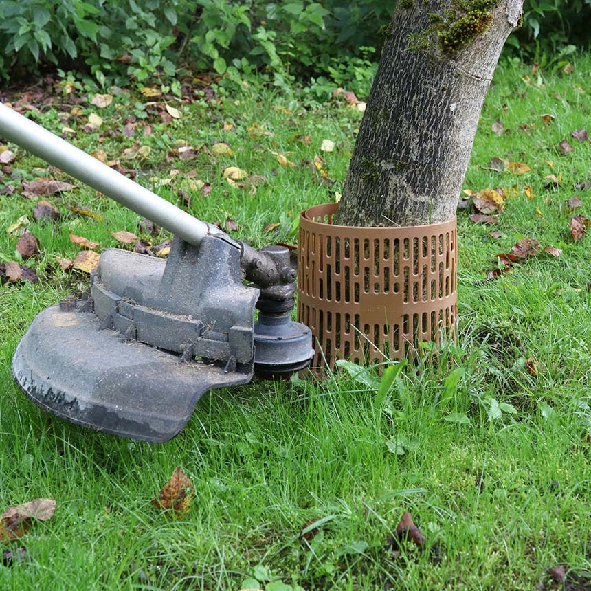 WitaKnabb-Maeschutz_PRO_02 Manschette zum Schutz vor mechanischer Beschädigung durch Trimmer